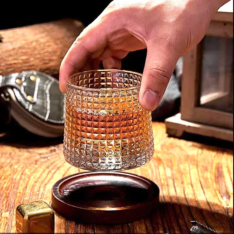 Jogo de Copos de Whisky Rotativos