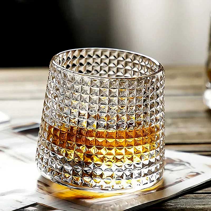 Jogo de Copos de Whisky Rotativos